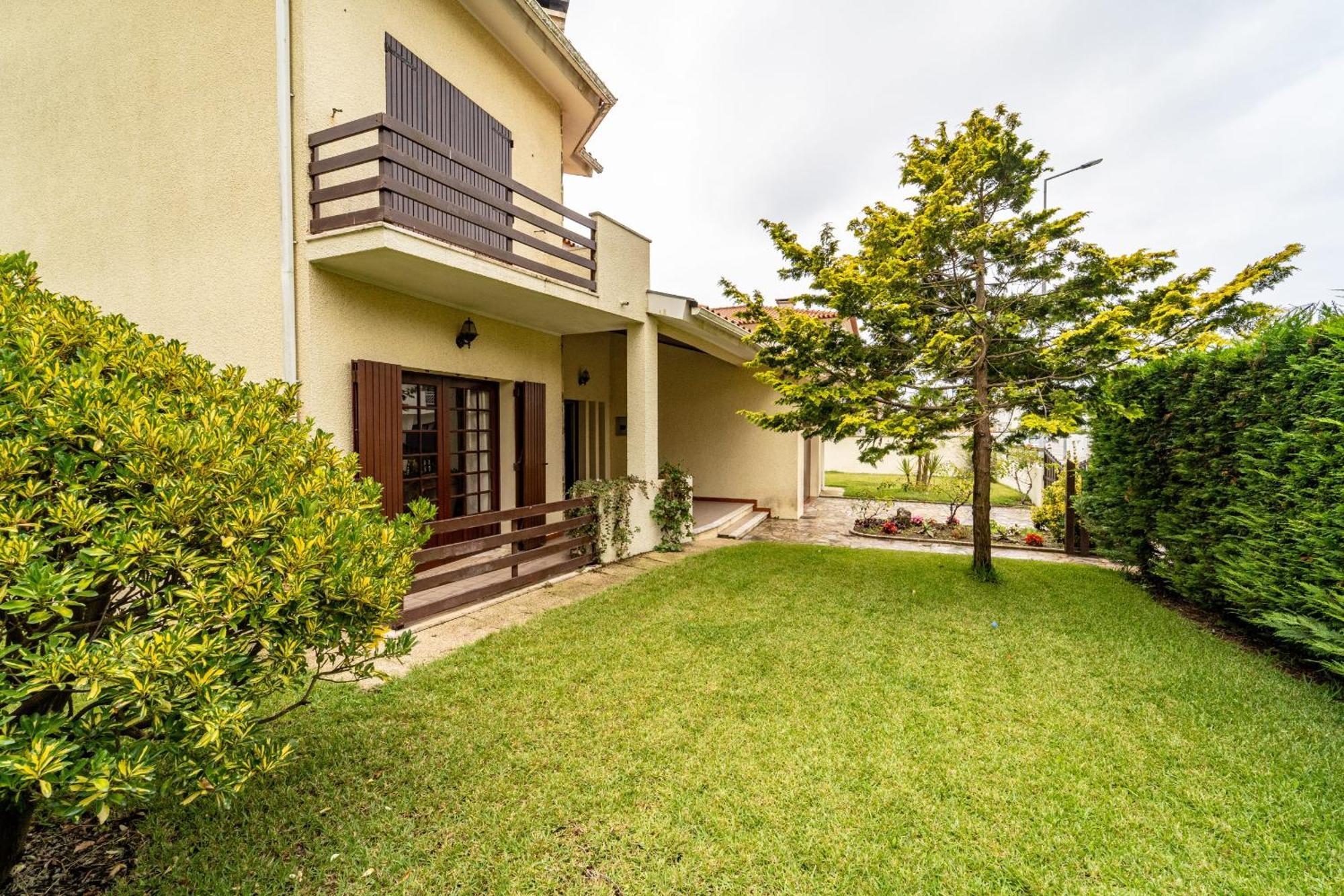 Amorosa Villa, 500M From The Beach By House And People Kültér fotó